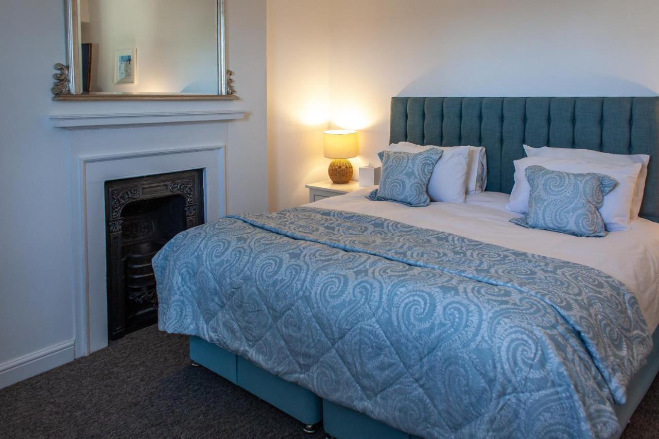 No. 98 Boutique Hotel Weymouth Bagian luar foto